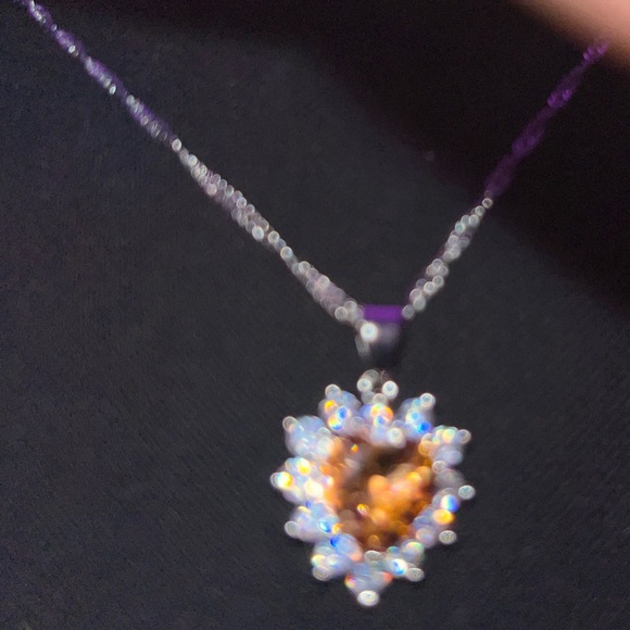 Australian White and Golden Crystal Silver Plated on Chain - Picture 2 of 6